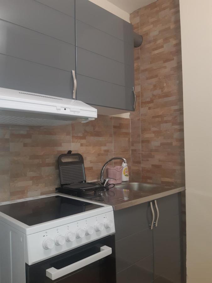 Ferienwohnung Libero 78 Belgrad Exterior foto